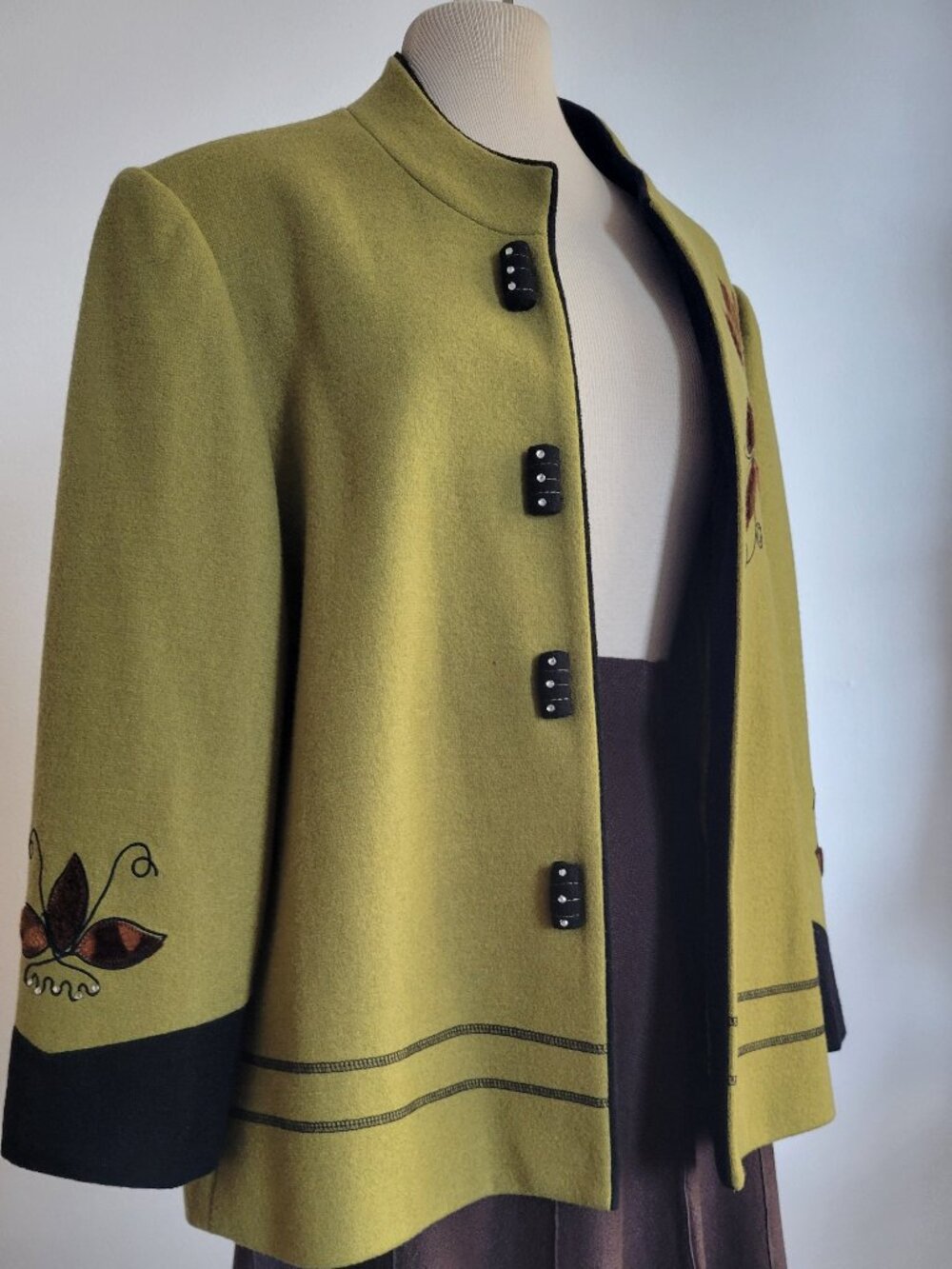 Olive Green Embroidered Jacket | Floral Detail | Black Toggle Closures | M/L